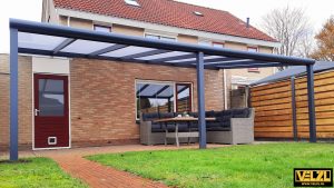 Veranda van aluminium met polycarbonaat