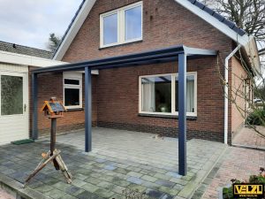 Aluminium overkapping met klassieke goot