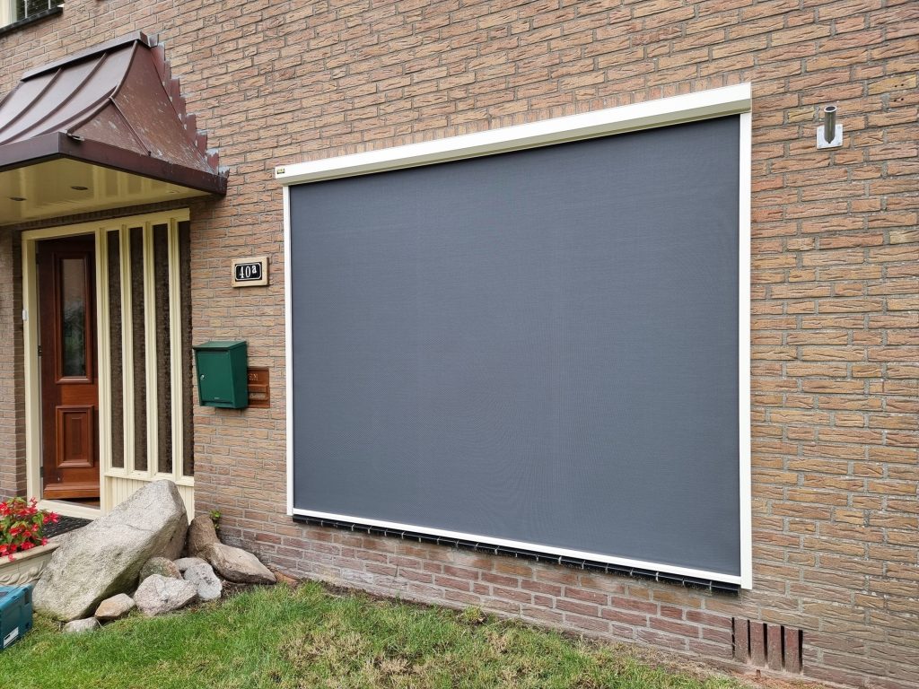 Screen voor een groot raam